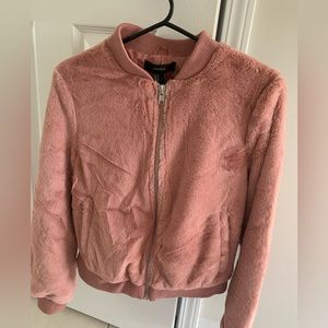 FOREVER21 Faux Fur Zip Up Jacket in Pink (Women’s Size Medium)
